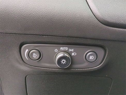 Certified 2022 Buick Encore GX Select image 18