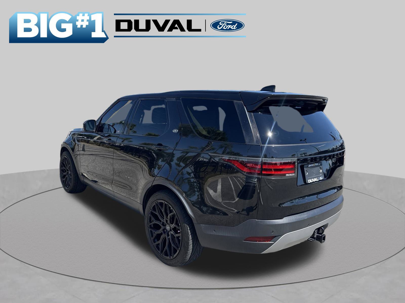 Used 2022 Land Rover Discovery S AWD/4WD image 4