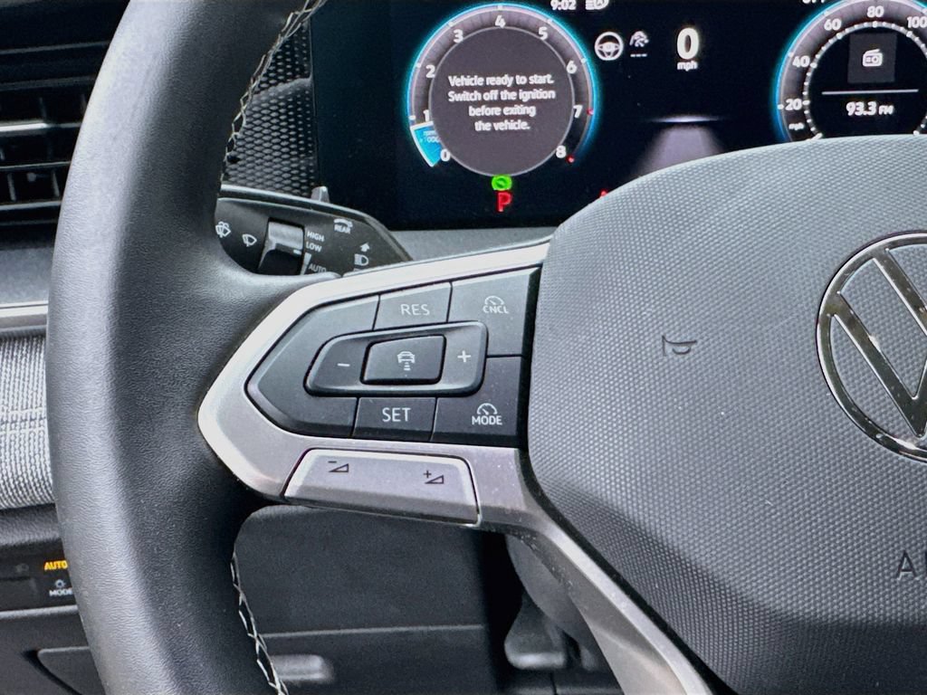 Certified 2025 Volkswagen Tiguan S AWD/4WD image 12