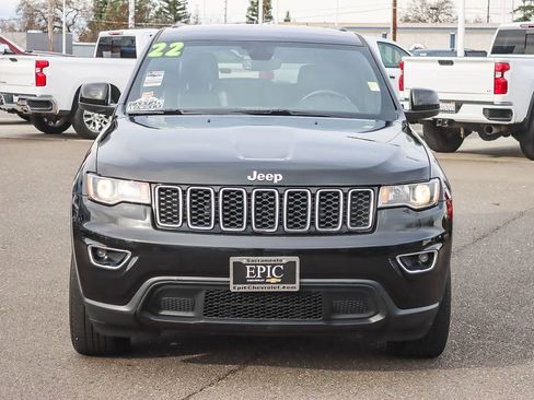 Used 2022 Jeep Grand Cherokee Laredo X image 6