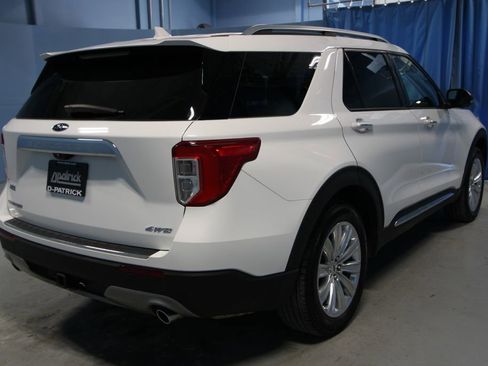 Used 2023 Ford Explorer Limited w/ Limited Technology Package image 39