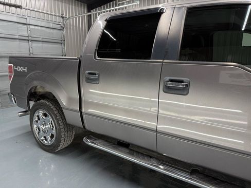 Used 2014 Ford F150 XLT w/ Equipment Group 302A Luxury AWD/4WD image 13