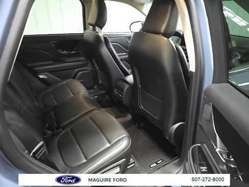 Used 2024 Lincoln Corsair Grand Touring image 21