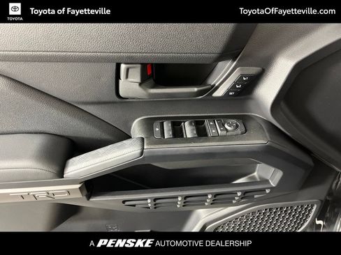 Used 2026 Toyota 4Runner TRD Off-Road Premium AWD/4WD image 26