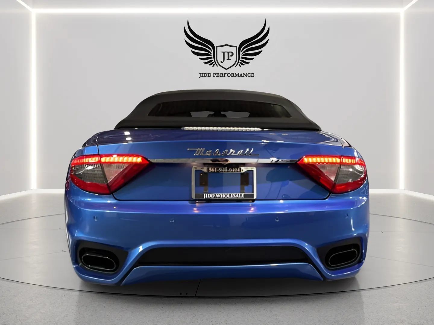 Used 2018 Maserati GranTurismo Sport RWD image 11