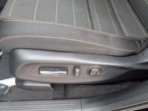 Used 2025 Honda CR-V Sport image 19