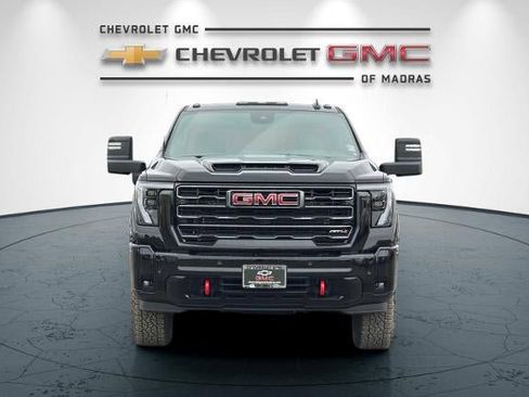 New 2026 GMC Sierra 2500 AT4 w/ AT4 Premium Plus Package AWD/4WD image 8