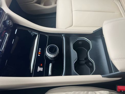 New 2025 Jeep Grand Cherokee Limited image 28