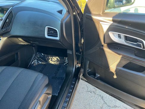 Used 2014 Chevrolet Equinox LT w/ Driver Convenience Package image 25