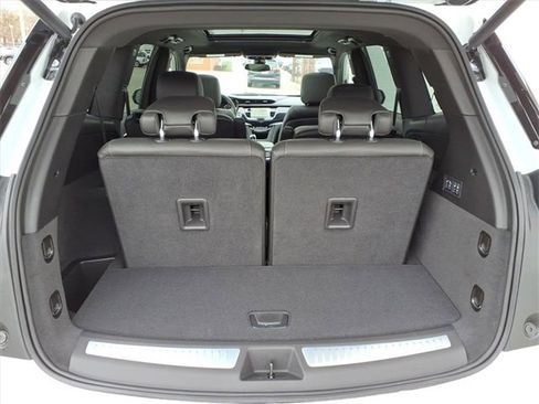 New 2025 Cadillac XT6 Premium Luxury image 4