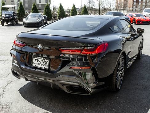 Used 2022 BMW M850i xDrive Coupe w/ M Carbon Exterior Package AWD/4WD image 34