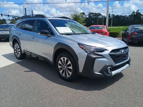 Certified 2024 Subaru Outback Limited AWD/4WD image 3