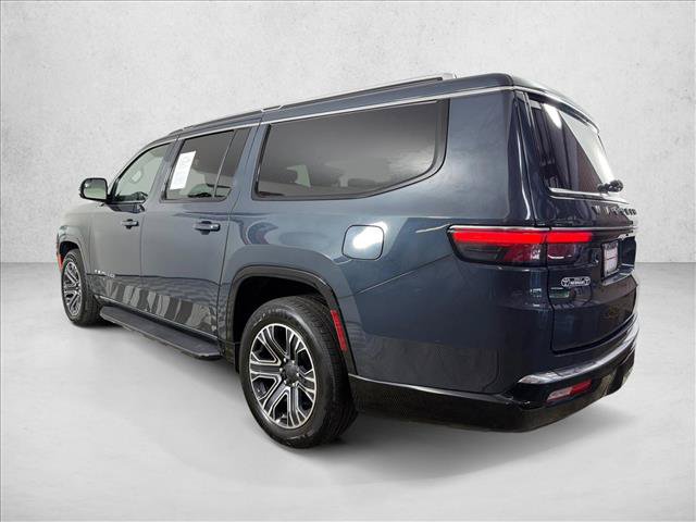 Used 2024 Jeep Wagoneer L Series II w/ Flexible Seating Group AWD/4WD image 6