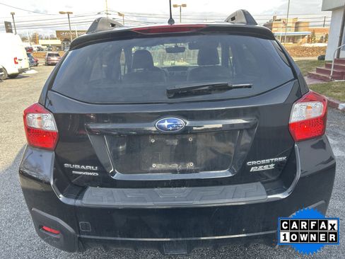 Used 2017 Subaru Crosstrek 2.0i Premium image 5
