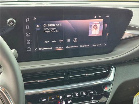 Used 2025 Buick Envista Avenir FWD image 13