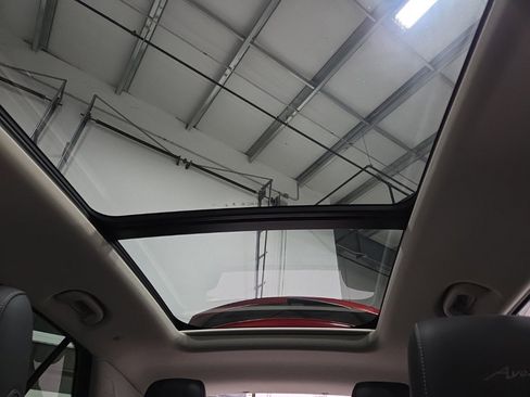 Used 2023 Buick Envision Avenir image 13