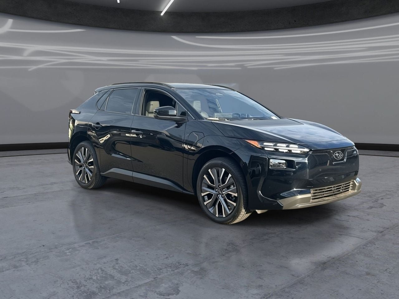 New 2026 Subaru Solterra AWD/4WD image 2