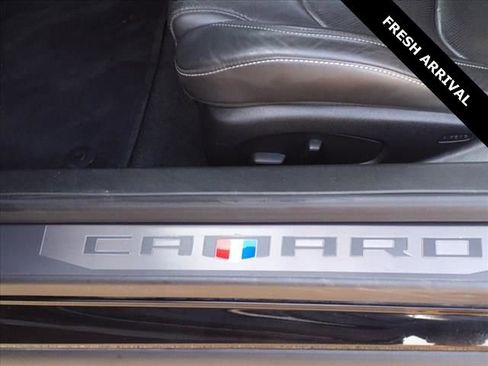 Used 2017 Chevrolet Camaro SS image 22