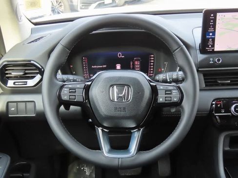 New 2026 Honda Pilot Touring image 22