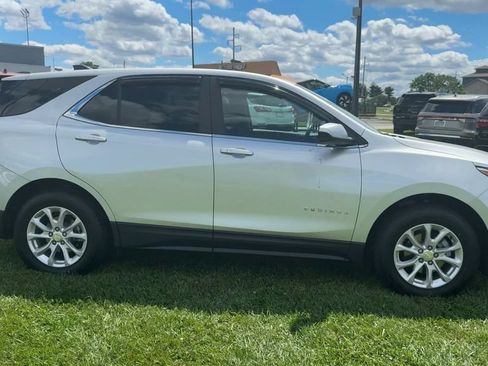 Used 2021 Chevrolet Equinox LT AWD/4WD image 8