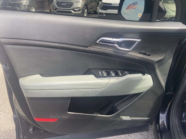Used 2023 Kia Sportage X-Pro AWD/4WD image 13