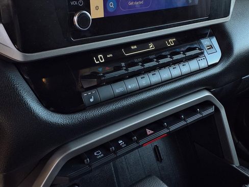 Certified 2025 Toyota Sequoia SR5 image 10