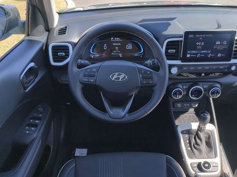 New 2026 Hyundai Venue SEL image 18