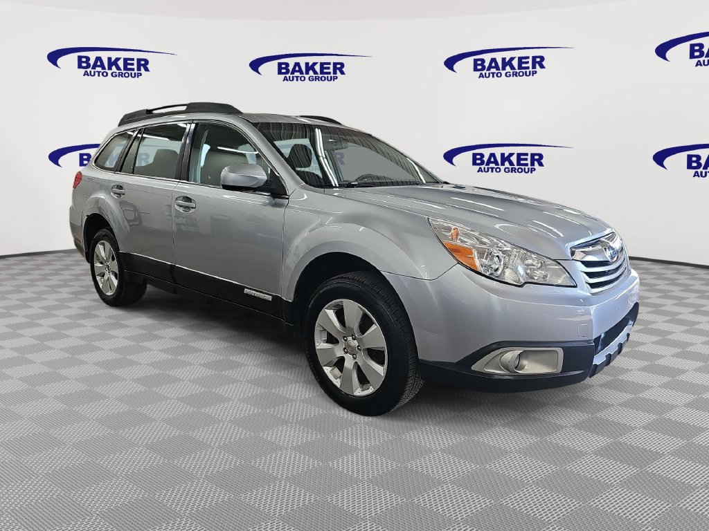 Used 2012 Subaru Outback 2.5i w/ Alloy Wheel Pkg AWD/4WD image 3