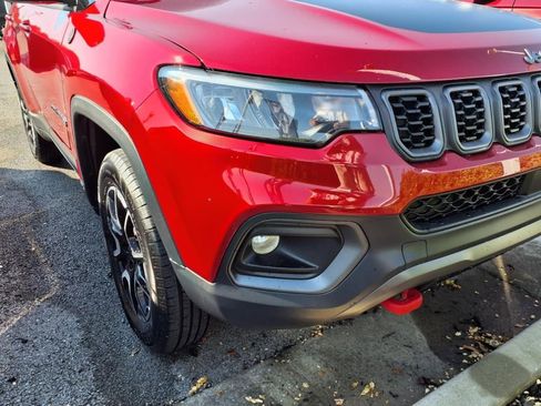 Used 2024 Jeep Compass Trailhawk image 26