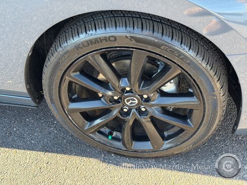 Used 2023 MAZDA MAZDA3 s image 10