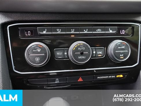 Used 2018 Volkswagen Atlas SEL AWD/4WD image 39
