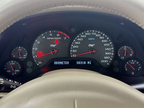 Used 2003 Chevrolet Corvette Coupe w/ Preferred Equipment Group RWD image 13