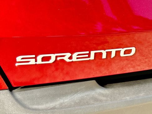 Used 2023 Kia Sorento SX Prestige AWD/4WD image 8