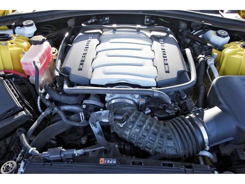 Used 2017 Chevrolet Camaro SS image 33