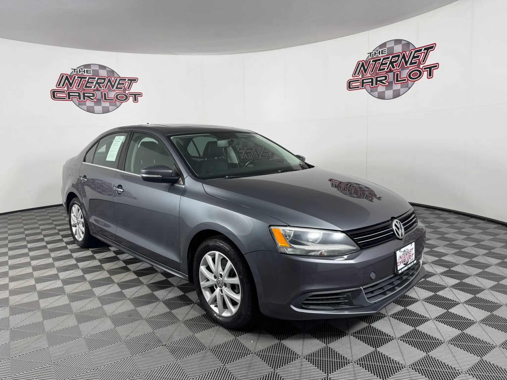Used 2014 Volkswagen Jetta SE FWD image 9