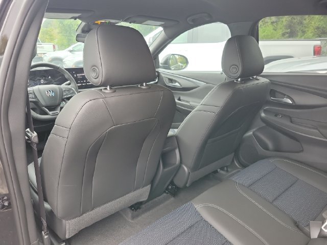 New 2026 Buick Envista Sport Touring w/ Convenience I Package FWD image 10