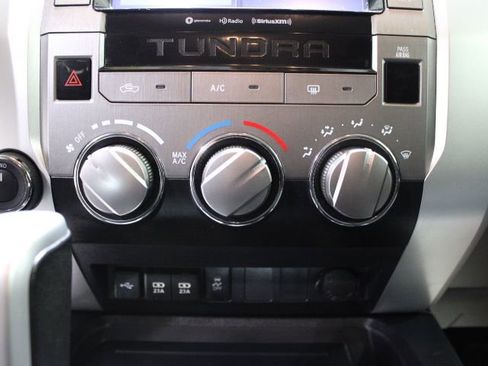 Used 2020 Toyota Tundra SR5 w/ SR5 Upgrade Package image 35