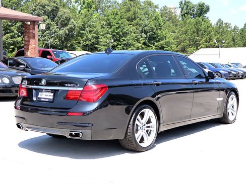 Used 2014 BMW 750Li xDrive AWD/4WD image 7