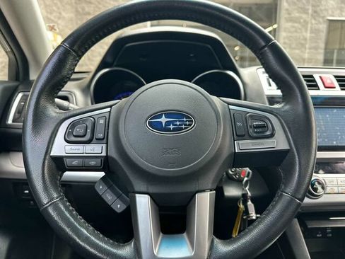 Used 2015 Subaru Legacy 2.5i Premium AWD/4WD image 24