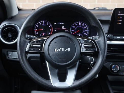 Used 2024 Kia Forte LXS FWD image 28