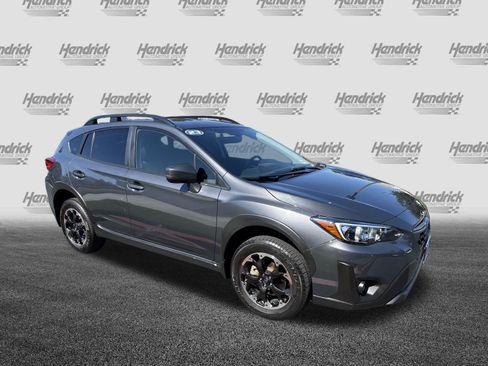 Used 2023 Subaru Crosstrek 2.0i Premium AWD/4WD image 2