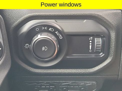 Used 2026 Jeep Wrangler Sport AWD/4WD image 20