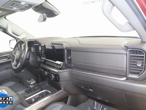 Used 2022 Chevrolet Silverado 1500 LTZ w/ LTZ Premium Package image 44