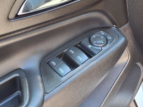 Used 2024 Chevrolet Equinox LT image 4