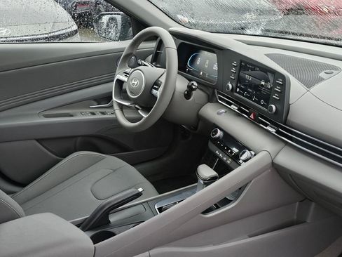 New 2026 Hyundai Elantra Sport image 10