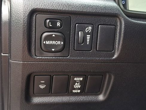 Used 2016 Toyota 4Runner SR5 Premium AWD/4WD image 25