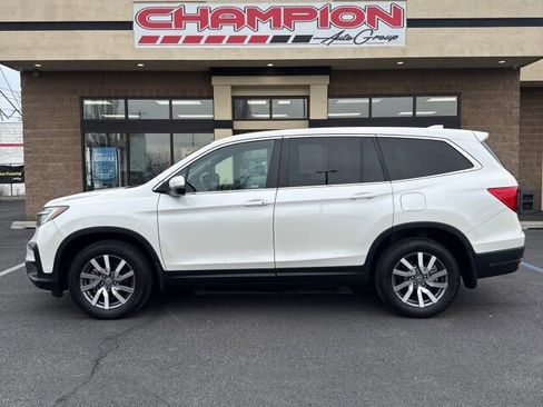 Used 2019 Honda Pilot EX image 2
