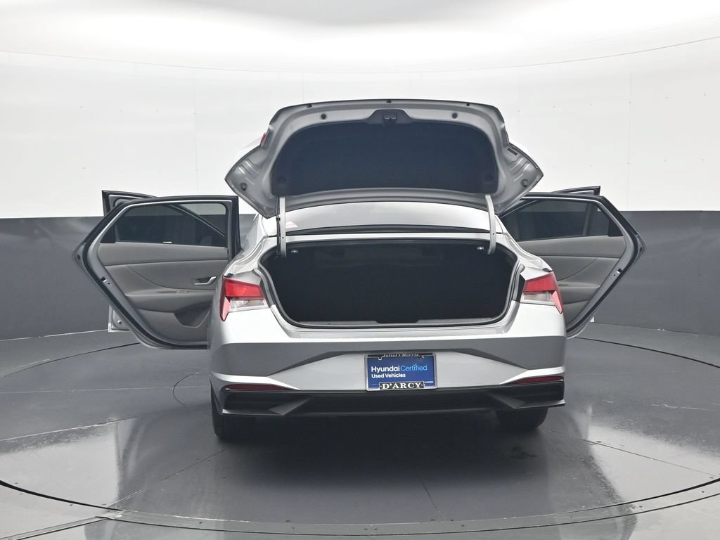 Certified 2022 Hyundai Elantra SEL FWD image 33