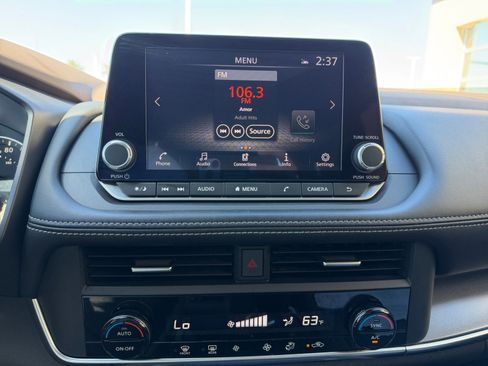 Used 2023 Nissan Rogue SV image 27