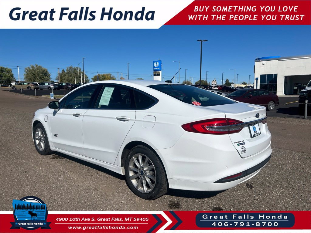 Used 2017 Ford Fusion Energi SE FWD image 5